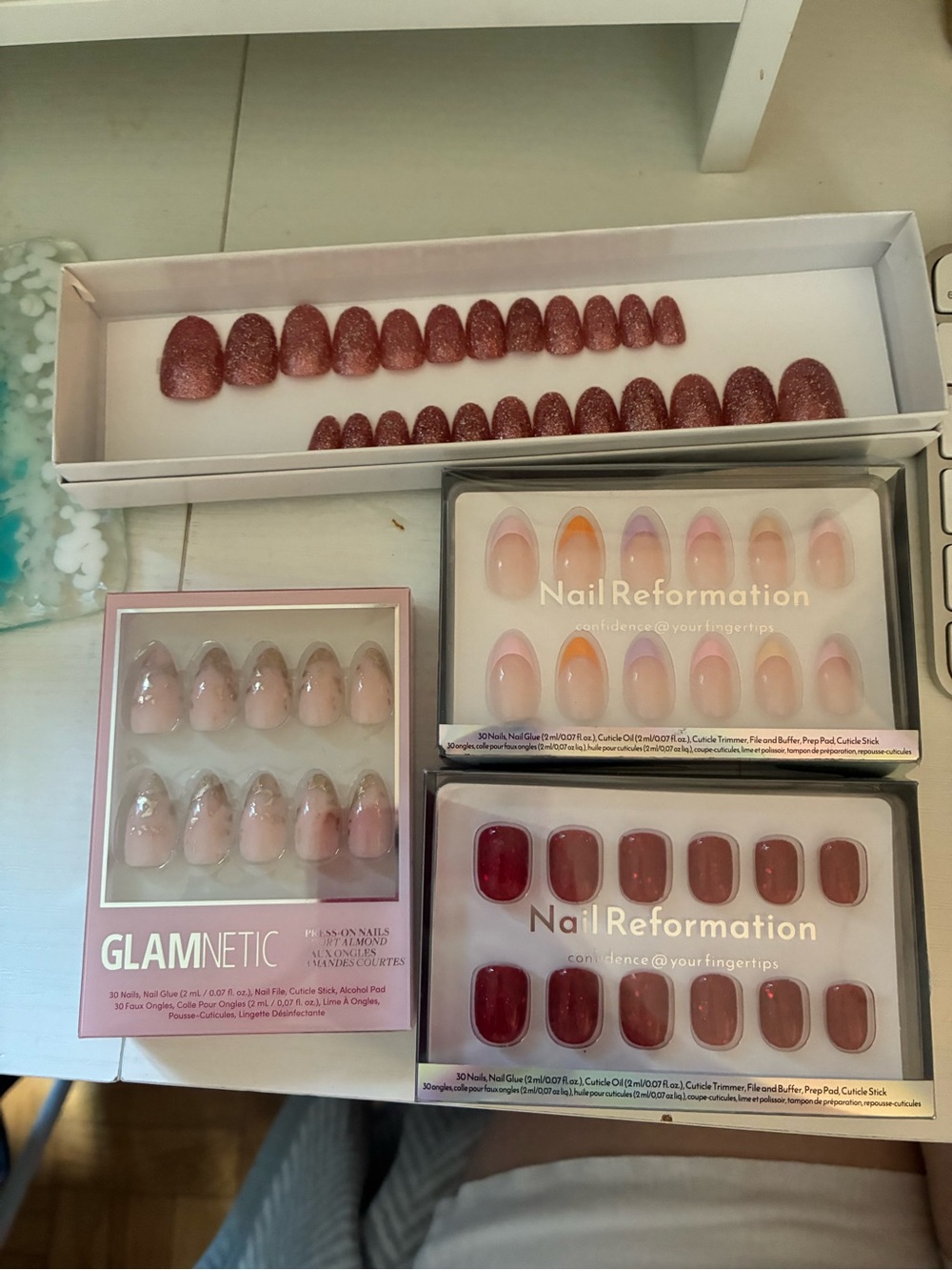 Assorted Press on Nails - 4 Full Packs 💅